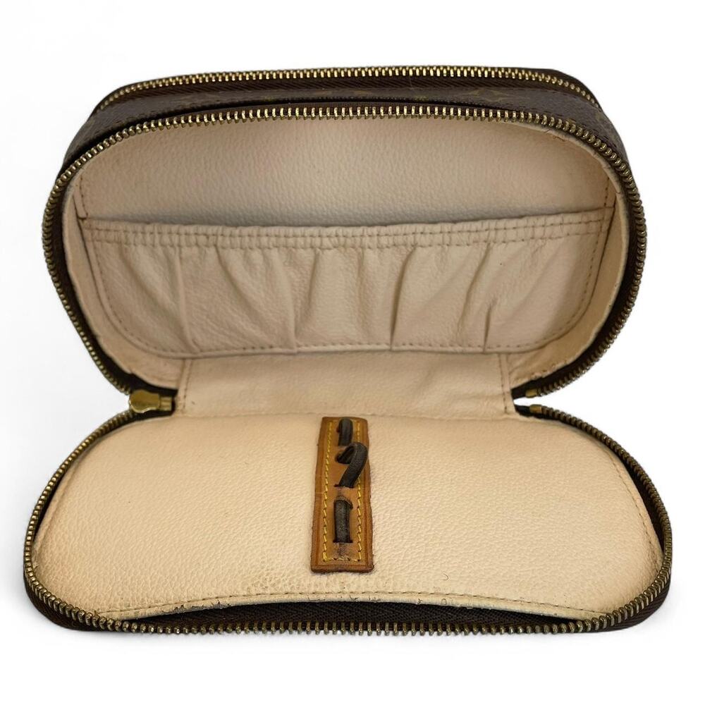 Louis Vuitton Leather Monogrammed Trousse Brush PM Cosmetic Pouch Travel Glamour - Picture 5 of 7